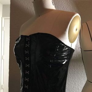 Beautiful Black Ladies Corsete